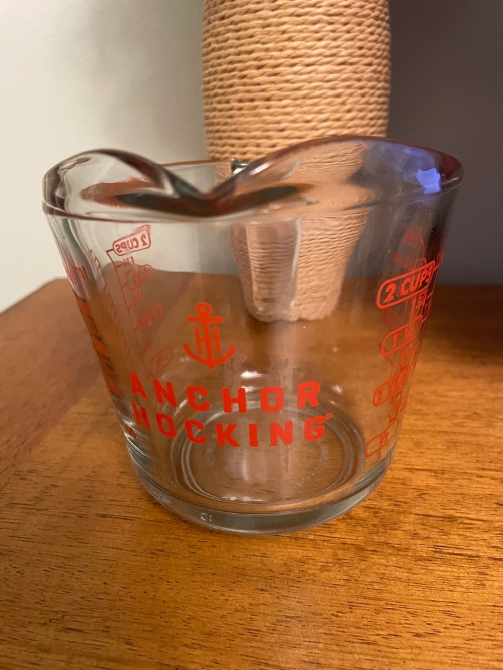 Anchor Hocking Clear Thick Glass Measuring Cup with Open Handle & Pour Spout